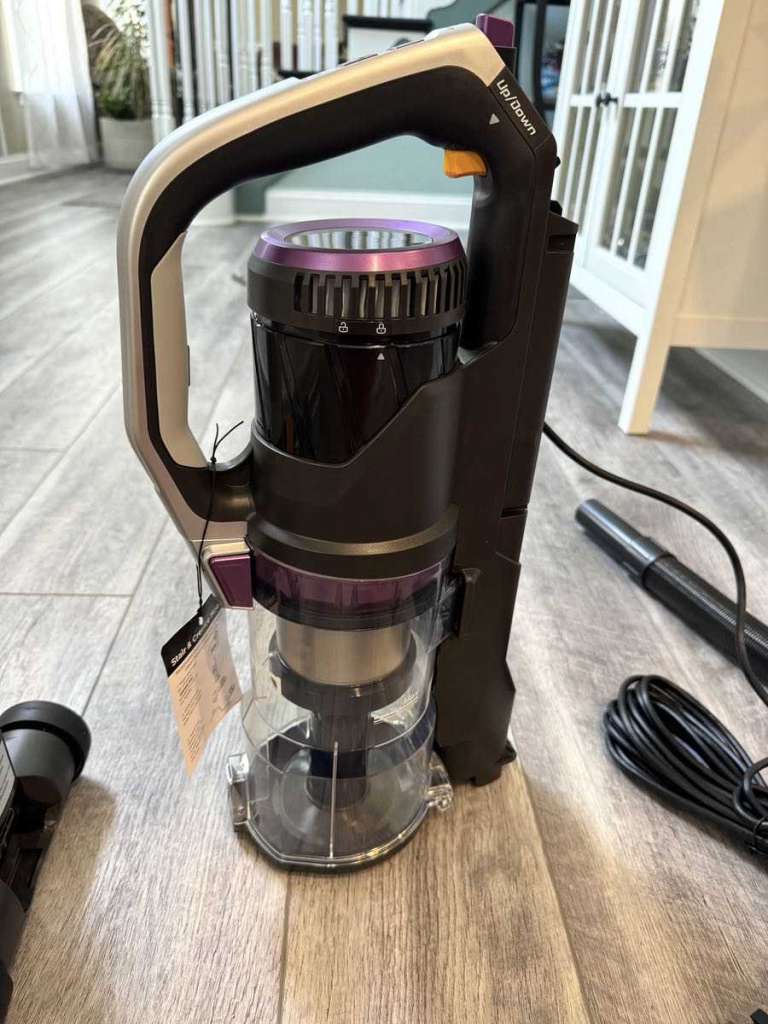 Aspirapolvere Eureka NEU800 Cleaner Omniverse &ndash; Bidone Multifunzione Verticale &ndash; Usato