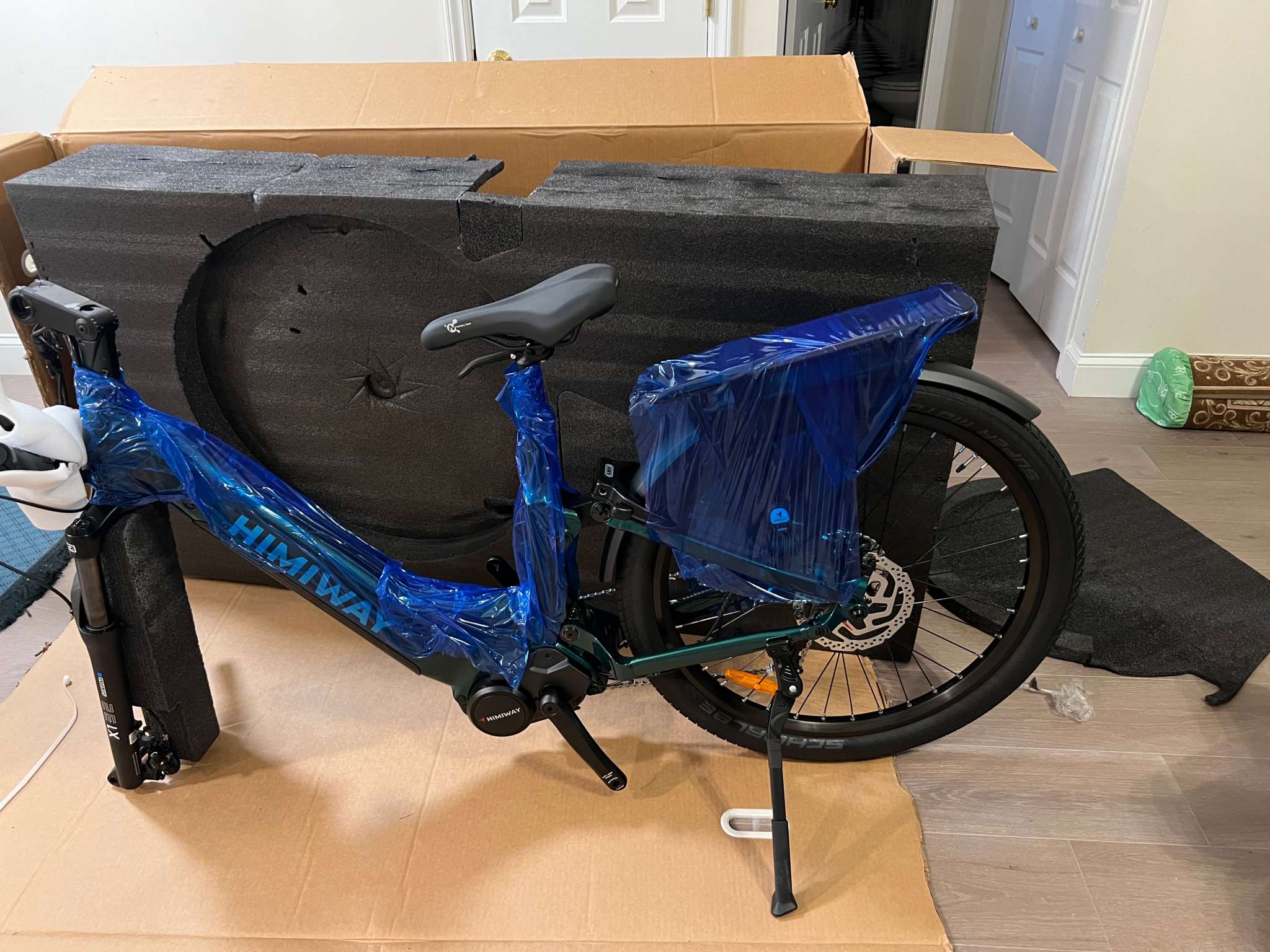 View of Himiway A7 Pro Urban Commuter e-bike review - The Gadgeteer
