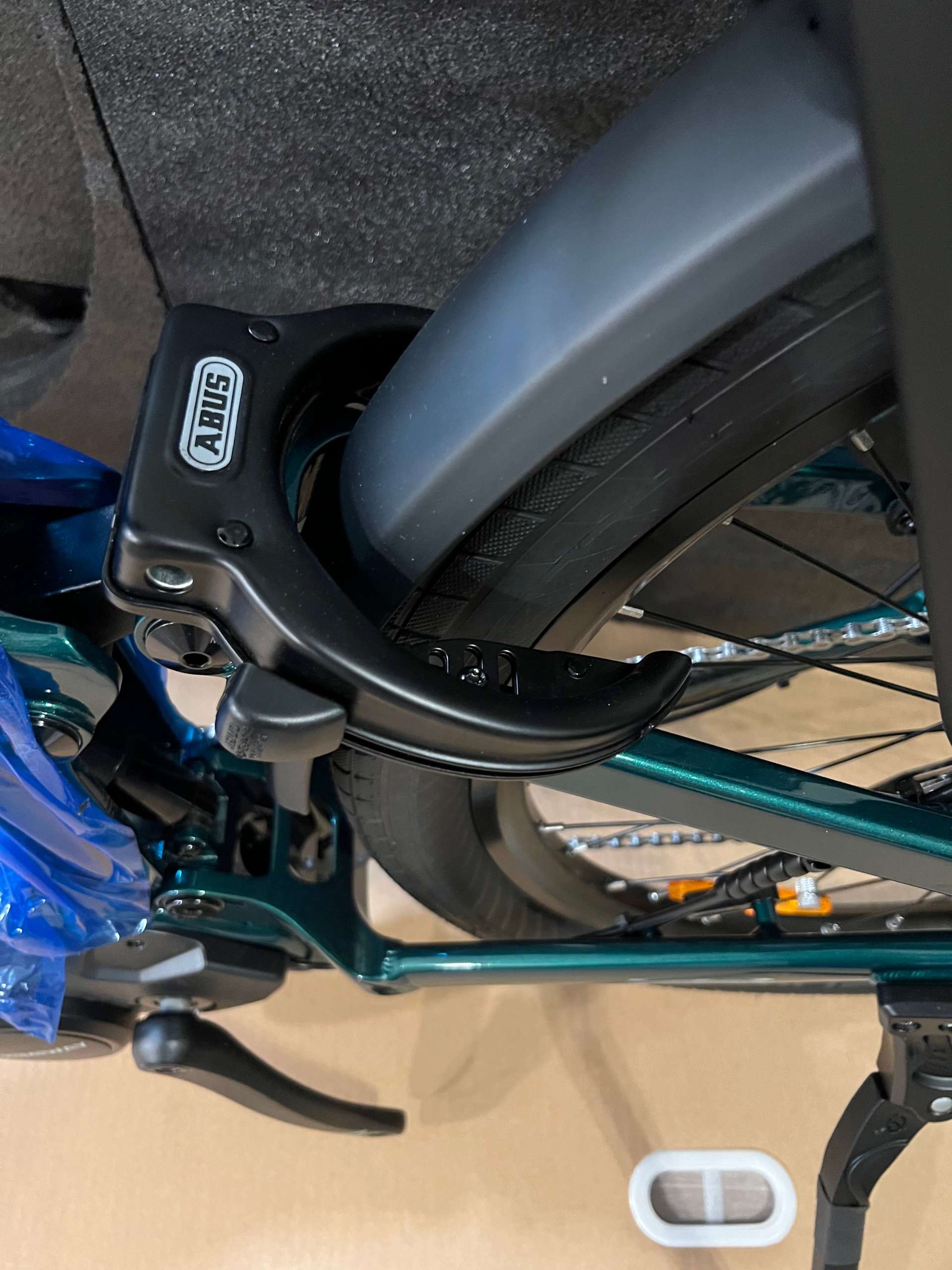 View of Himiway A7 Pro Urban Commuter e-bike review - The Gadgeteer