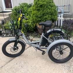 Mooncool TK1 Folding Trike review