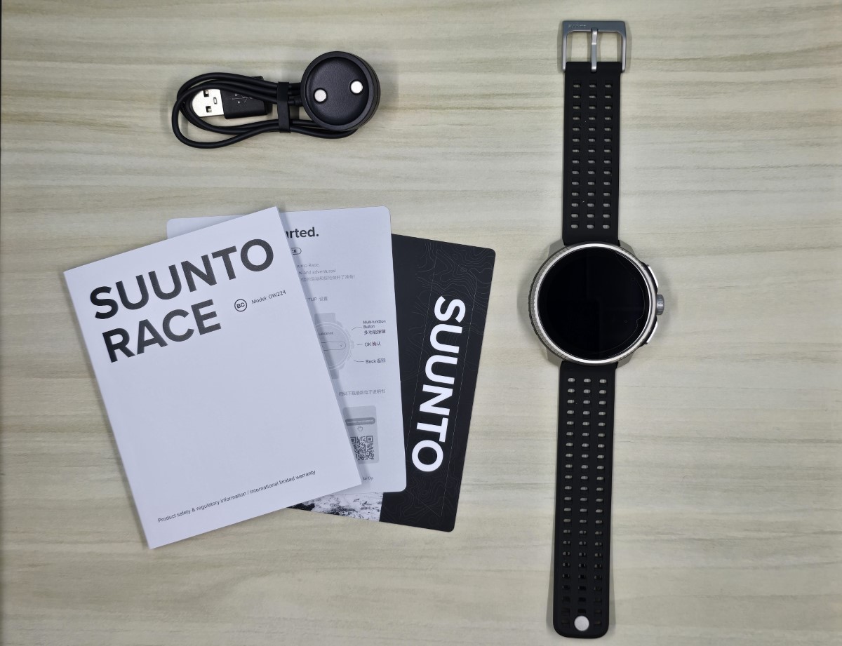 SUUNTO Race Review 6