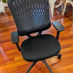 Vari Performance Task Chair review – pretty perfect performance