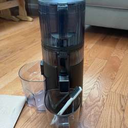 Hurom H70 Easy Clean Slow Juicer review – When my Mrs. misses fresh juice! 
