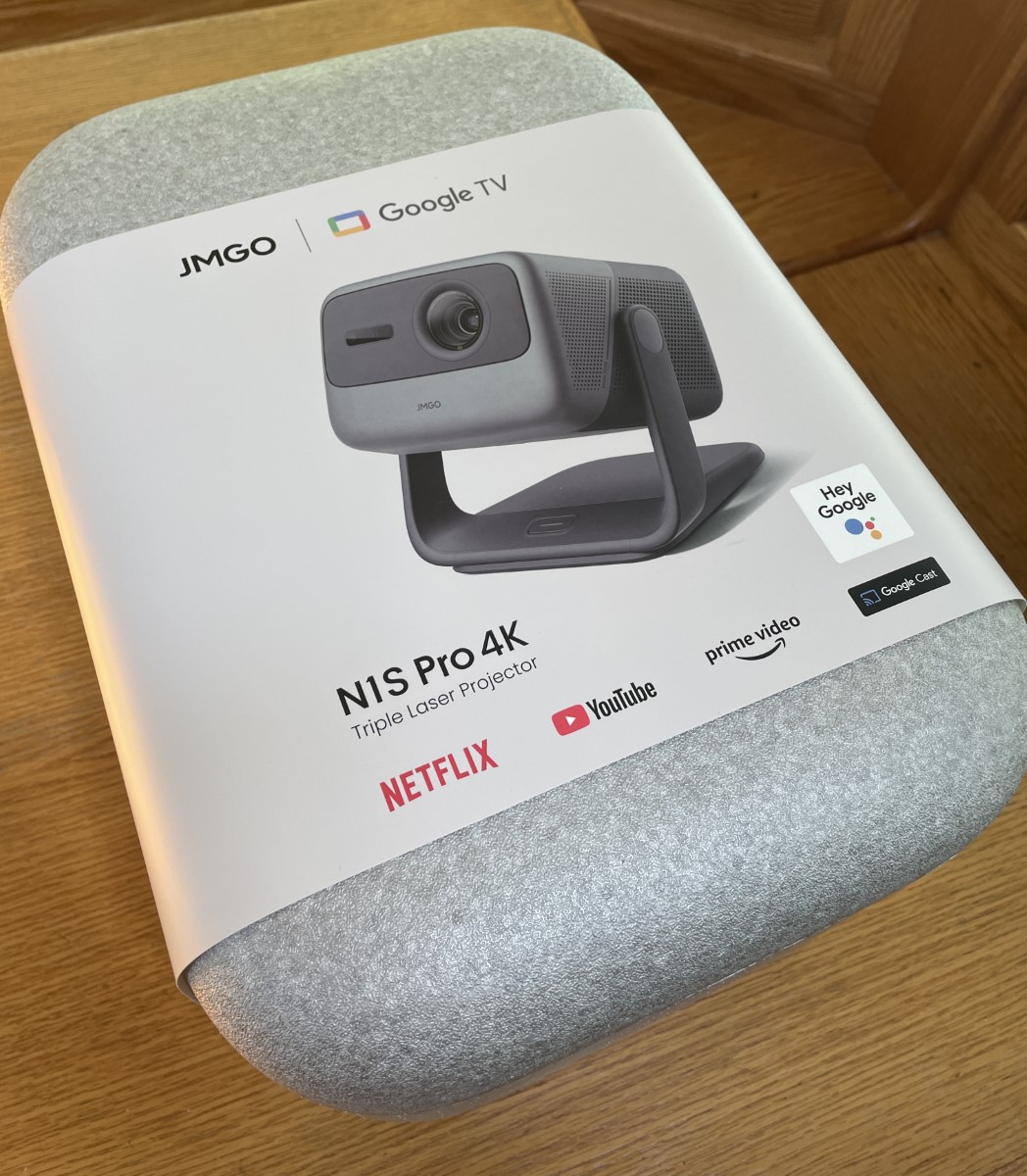 JMGO N1S Pro 4K projector with Netflix 03