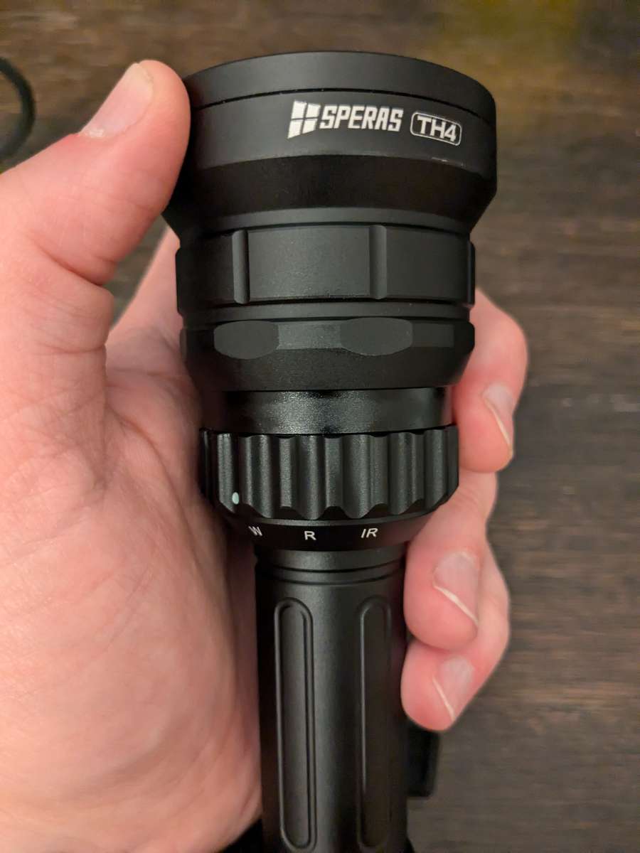 SPERAS TH4 Hunting Flashlight 10