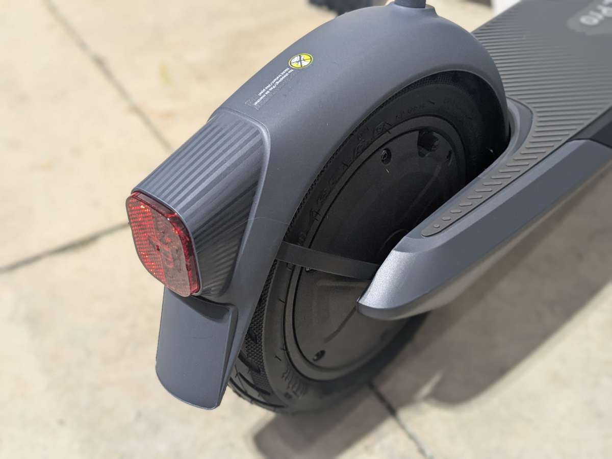 Segway Ninebot E2 10