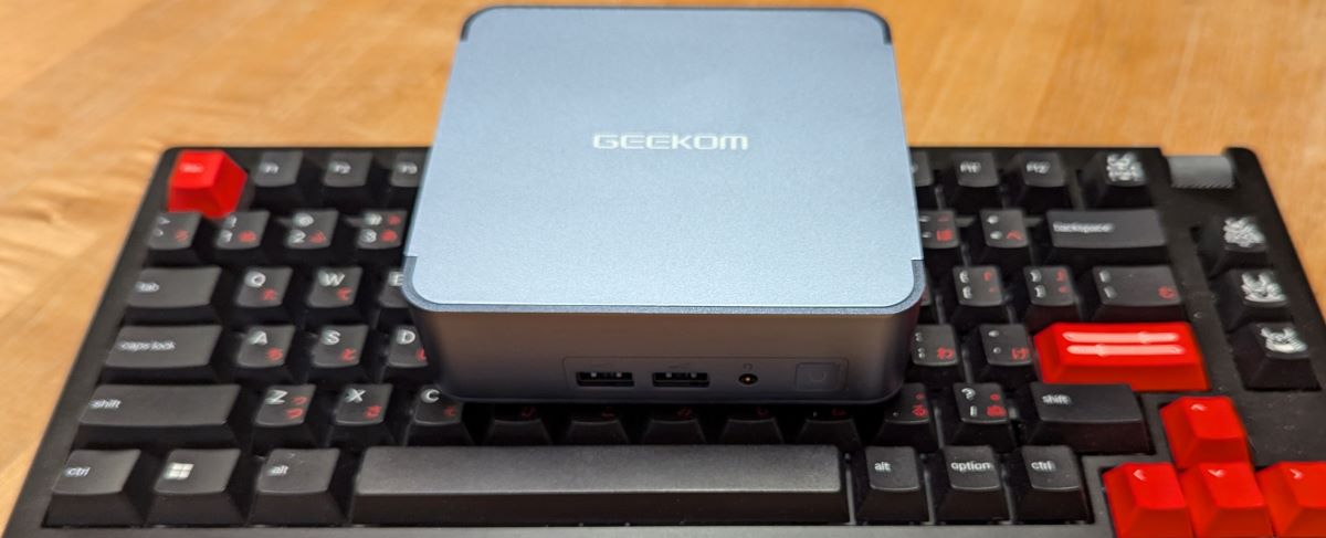 geekom ax8pro 9