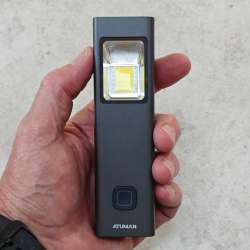 ATUMAN FL1 multi-function flashlight review – A big bar of brightness