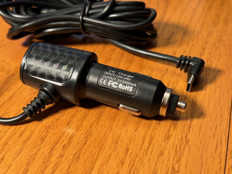 Auxiliary power port charger