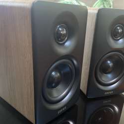 Edifier M60 multimedia speaker review – Big sound from small desktop speakers!