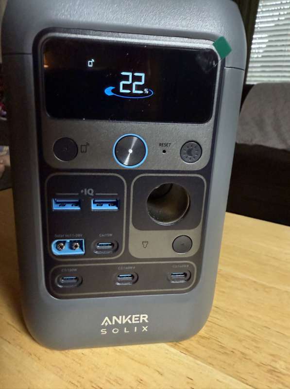 Anker SOLIX C300 DC Portable Power Station 19