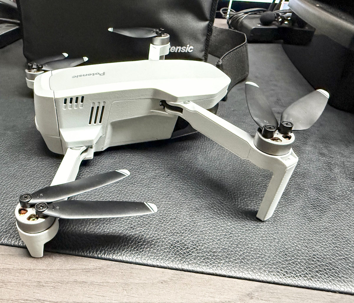 Potensic ATOM GPS Drone 13