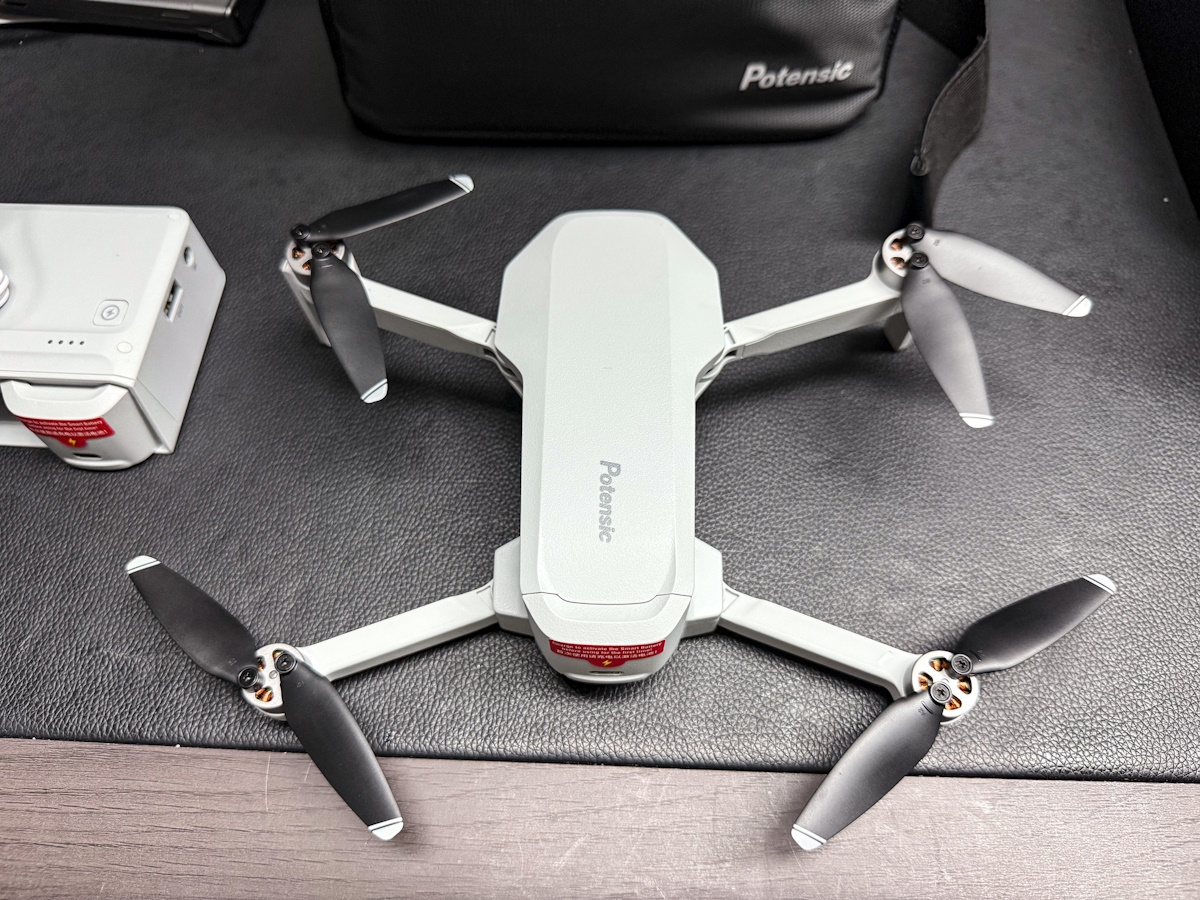 Potensic ATOM GPS Drone 8