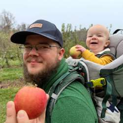 Deuter Kid Comfort Child Carrier review