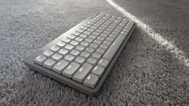 Lofree Flow Lite mechanical keyboard review - A less expensive ...