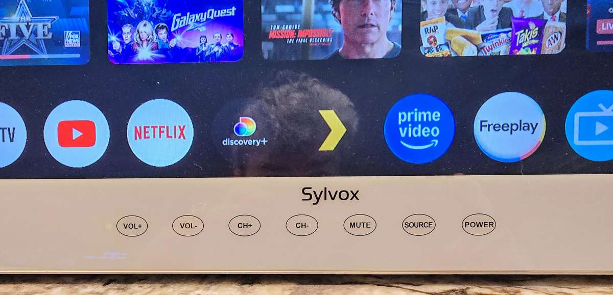 Sylvox TV front control panel