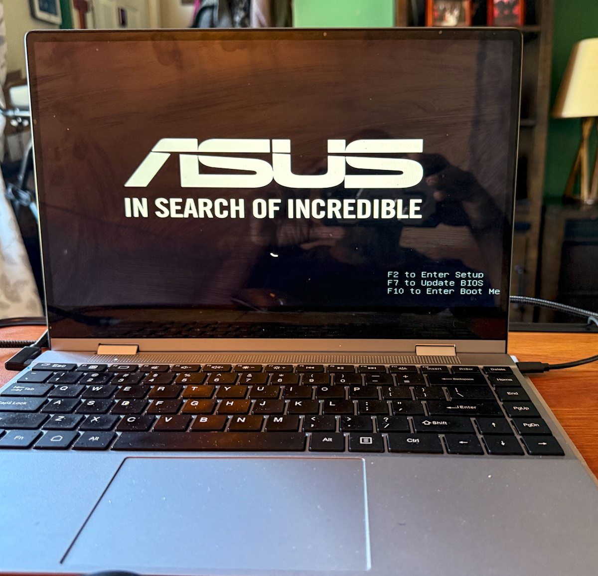 Máy tính mini ASUS NUC 3