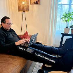 Beoka Air Compression Massager review – Zip up masseuse boots