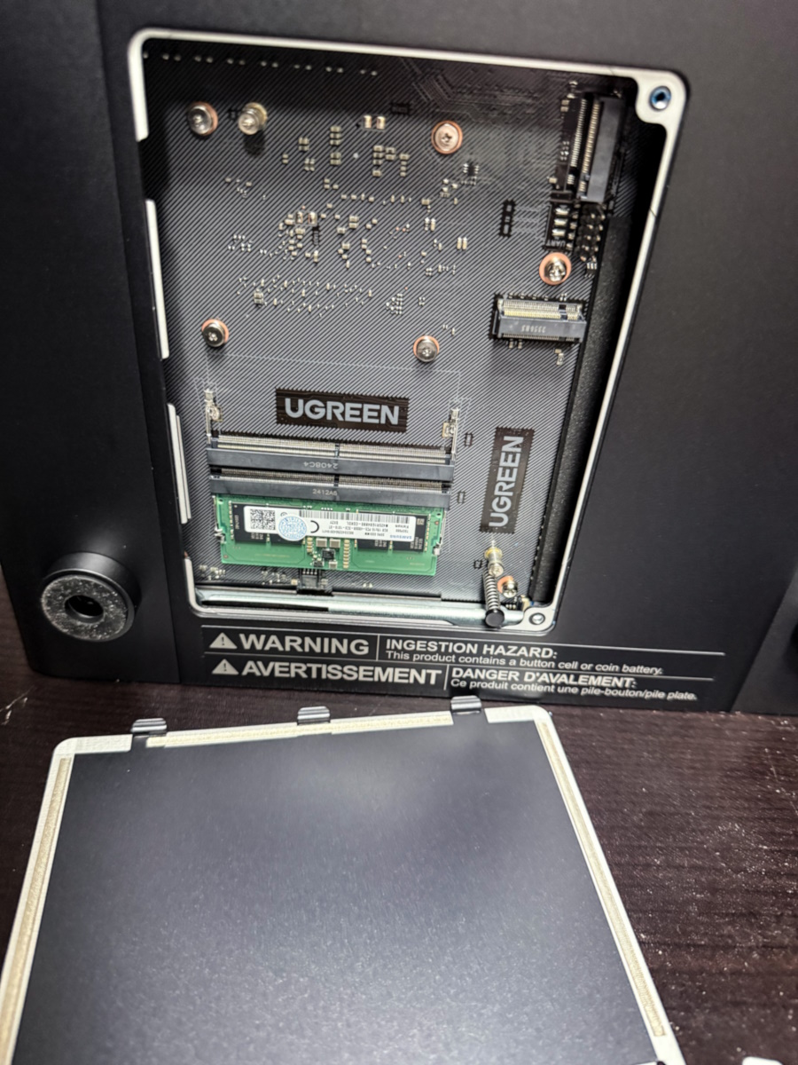 UGreen NASync DXP6800 Pro 30