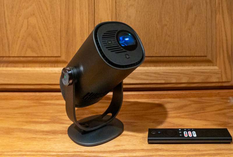 Dangbei Freedo Projector 1