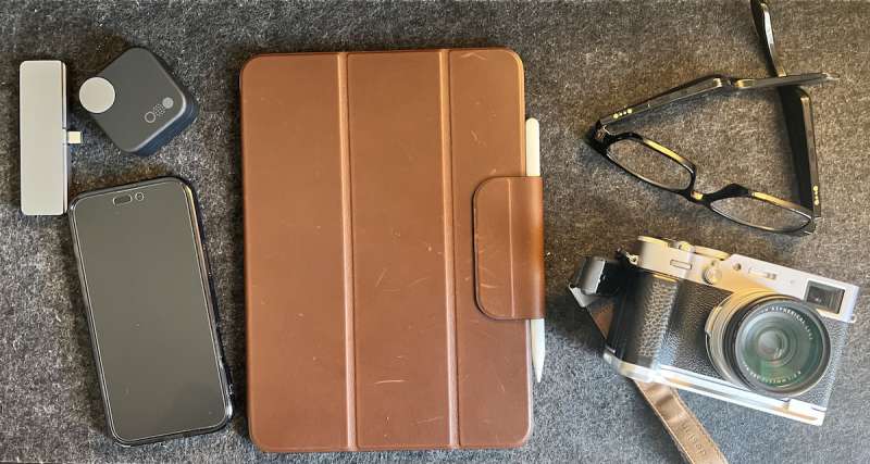 Nomad LeatherFolio 1