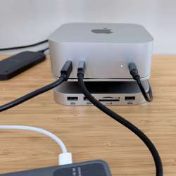Qwiizlab Aluminum Stand Hub for the Mac mini M4 review