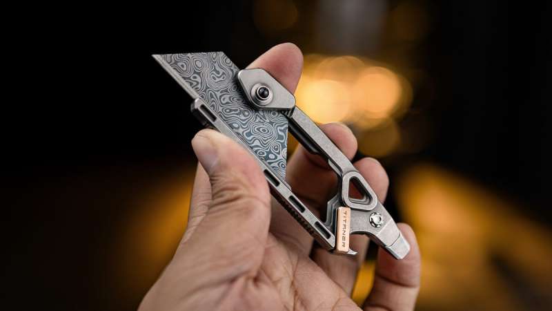 titaner multi knife 1