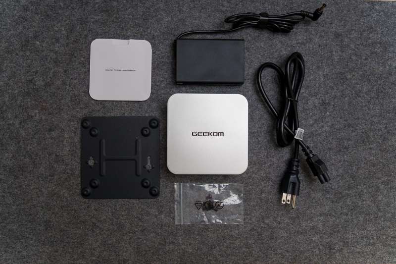 GEEKOM A6 MiniPC 8