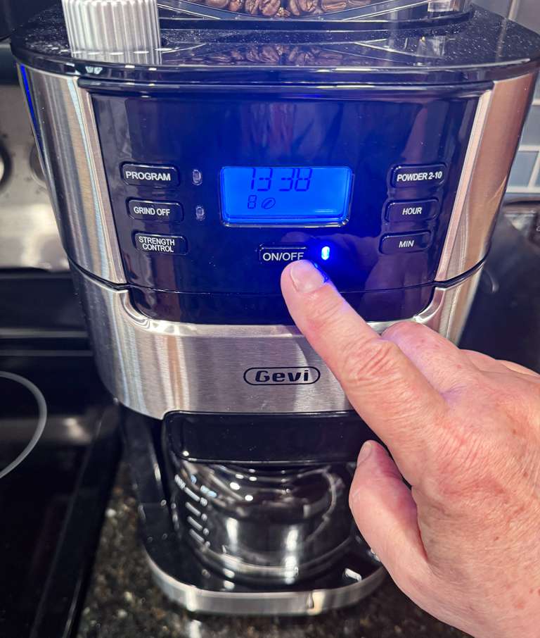 Gevi Coffee Maker With Grinder Reviews GEVI Programmable 10-Cup Grind & Brew Coffee Maker review – Coffee and