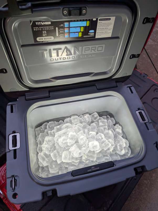 Titan Pro 25Q Roto Cooler 01