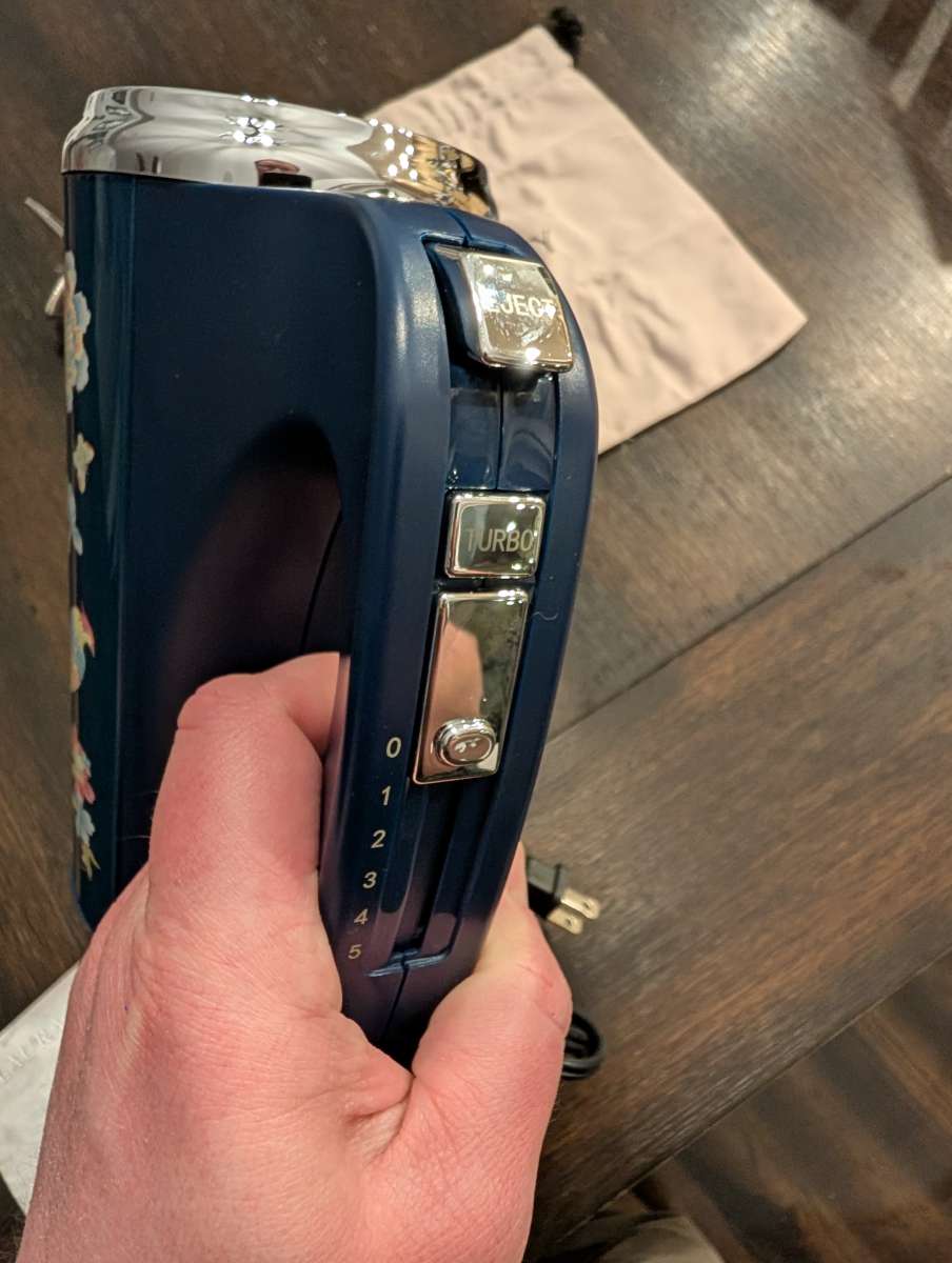 Laura Ashley Hand Mixer 12