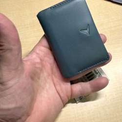 Troubadour Flip Wallet review – Small, sleek and superbly functional!
