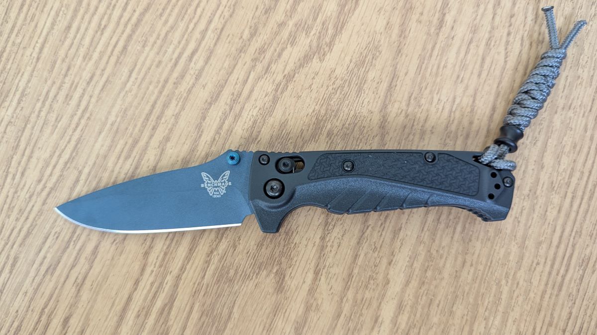 benchmade adira 10