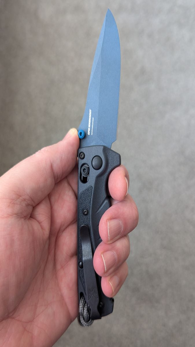 benchmade adira 12