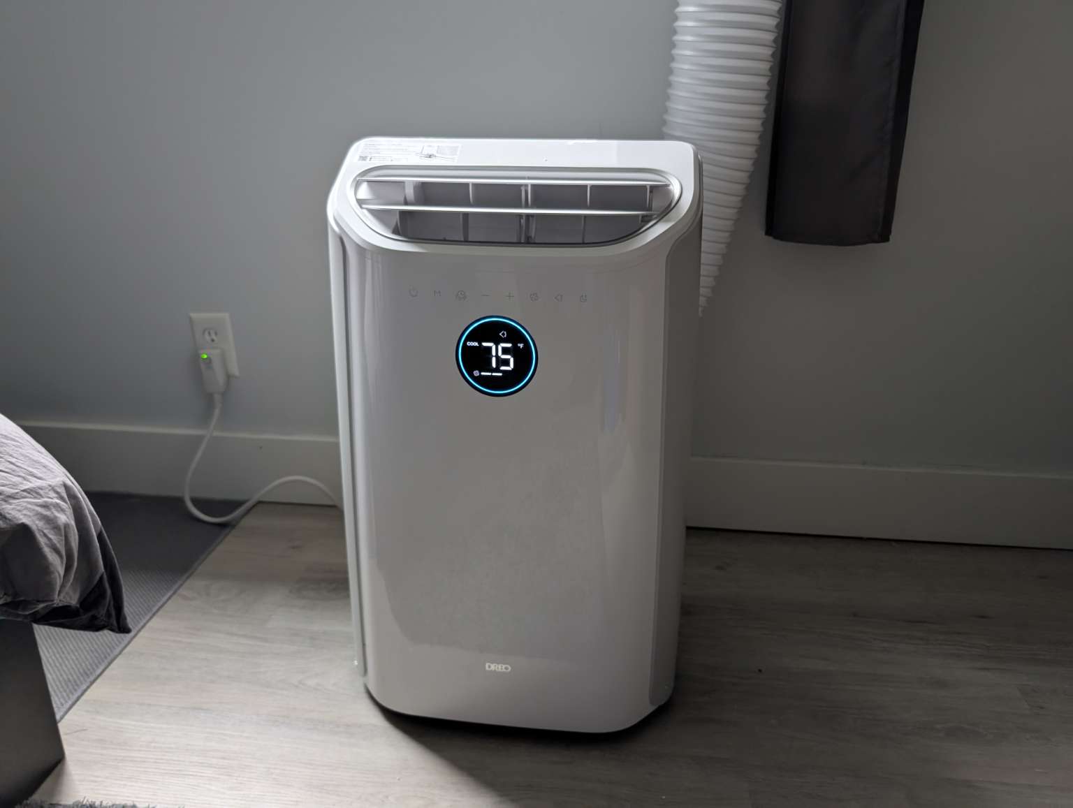 Dreo Smart Air Conditioner Review Beat The Summer Heat With This Dreo Smart Air Conditioner Review Beat The Summer Heat With This