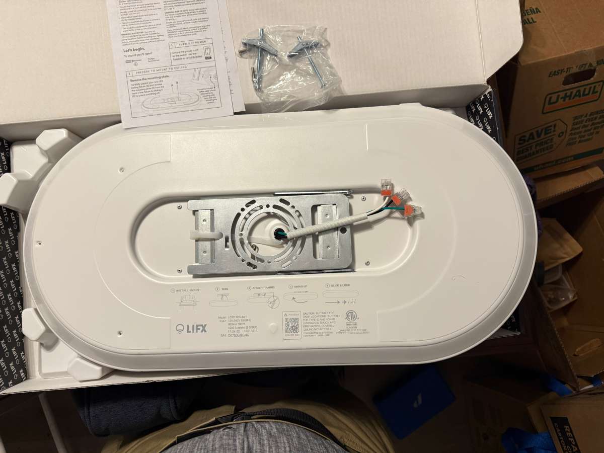 LIFXceilinglight 2 e1745434977925