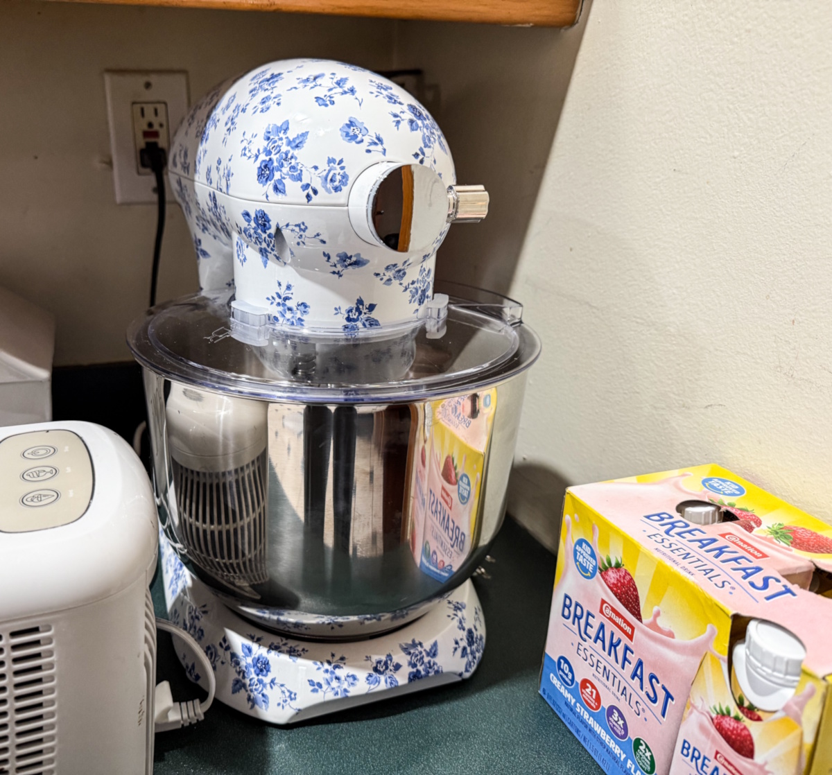 Laura Ashley Mixer 1
