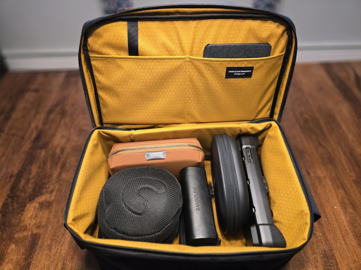 Waterfield XAir Travel Duffel Review 21