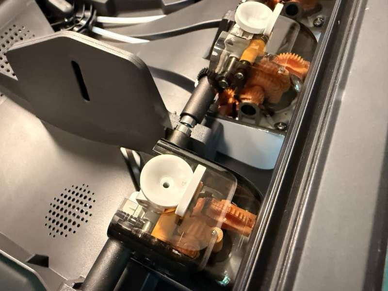 bambulabs ams 2 pro 14