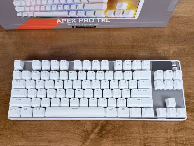 steelseries apexpro keyboard 3