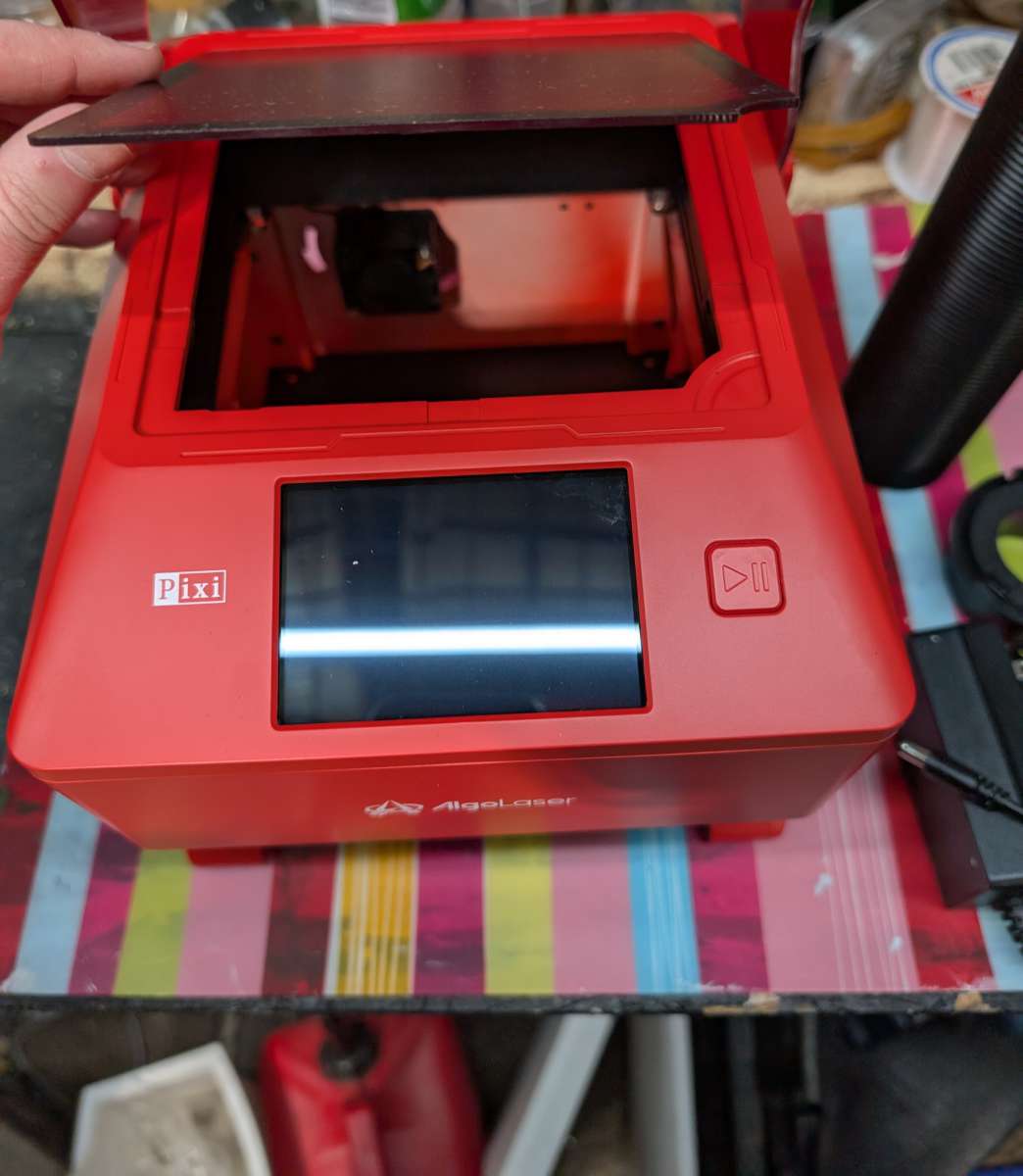 Algolaser Pixi Laser Engraver 7 e1747279950781