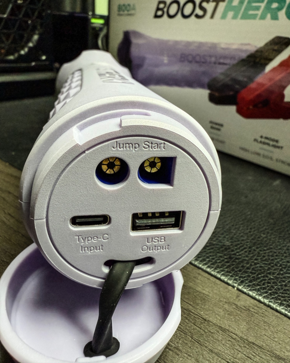 BoostHero Jump Starter 7