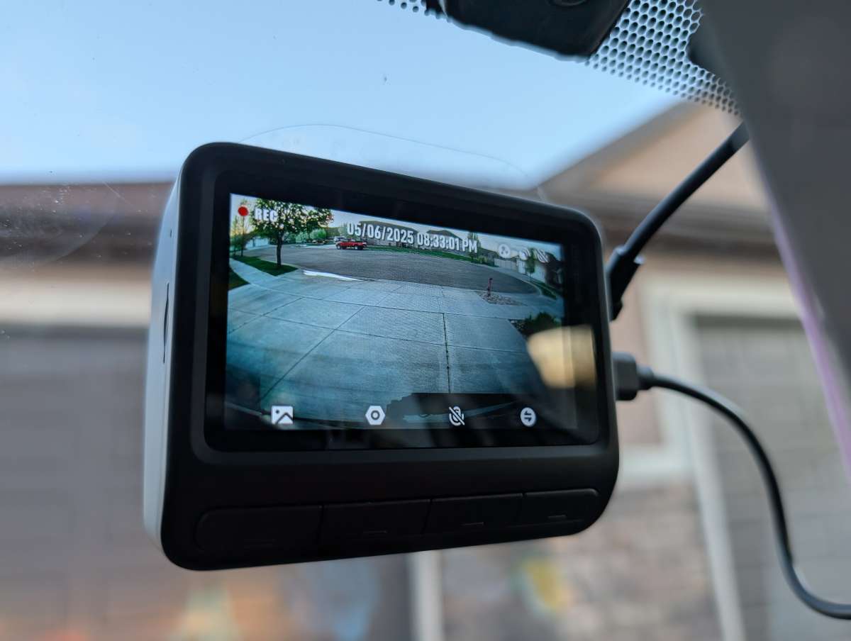 DDPAI 3 Channel Dash Cam 13