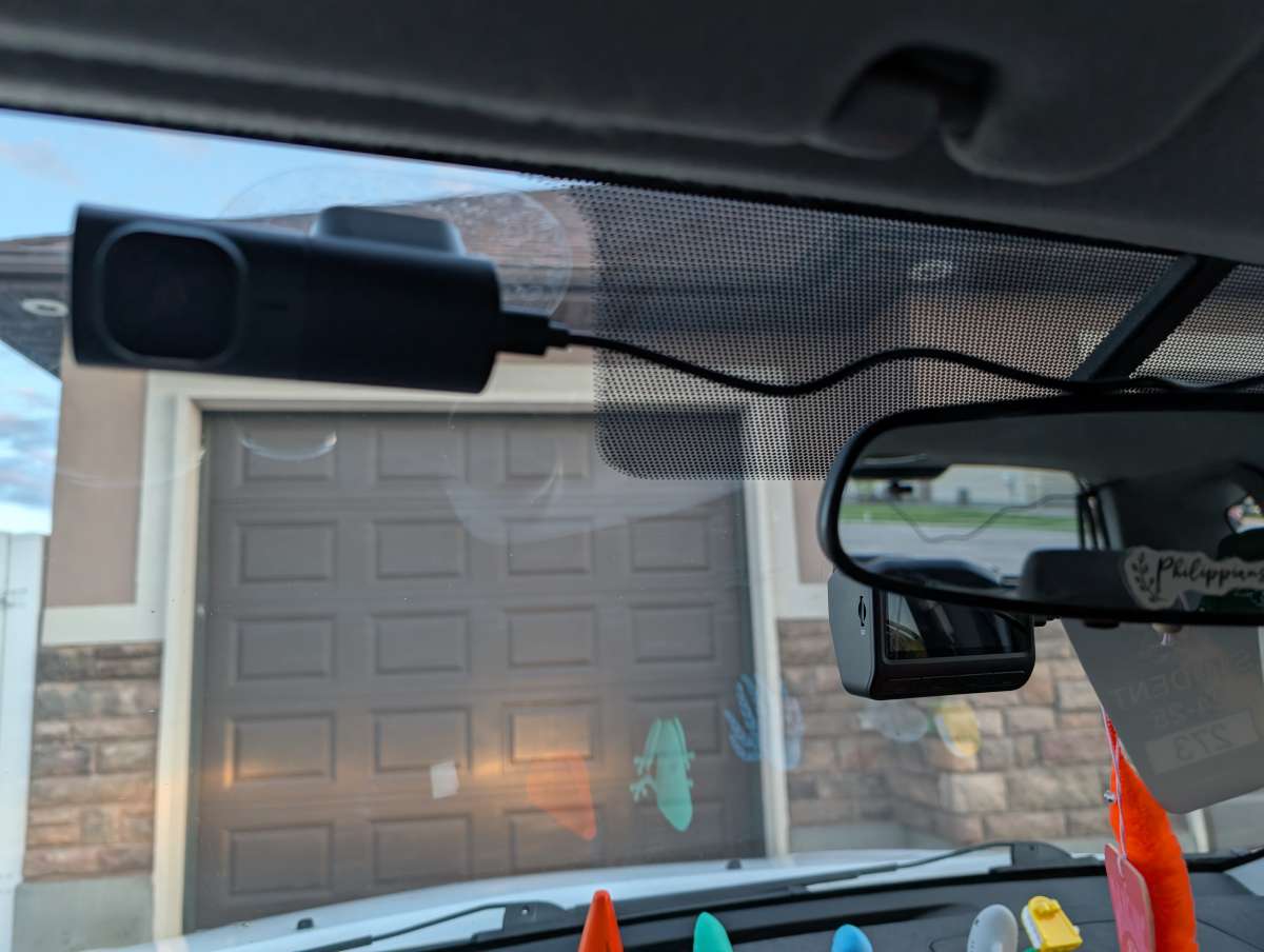 DDPAI 3 Channel Dash Cam 9
