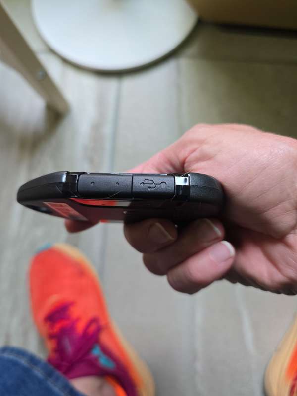 HMD 4