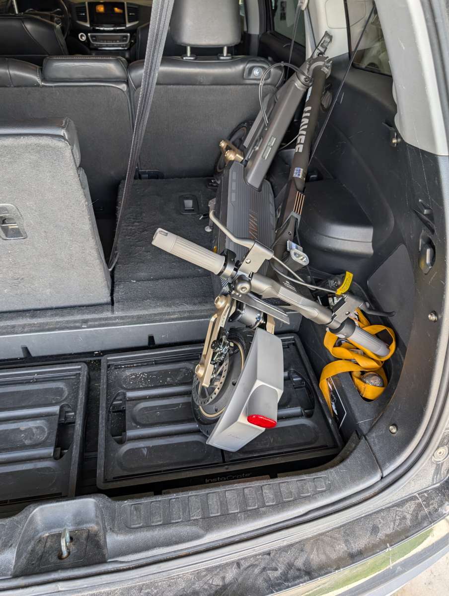 Naveetech ST3 Pro Electric Scooter 17
