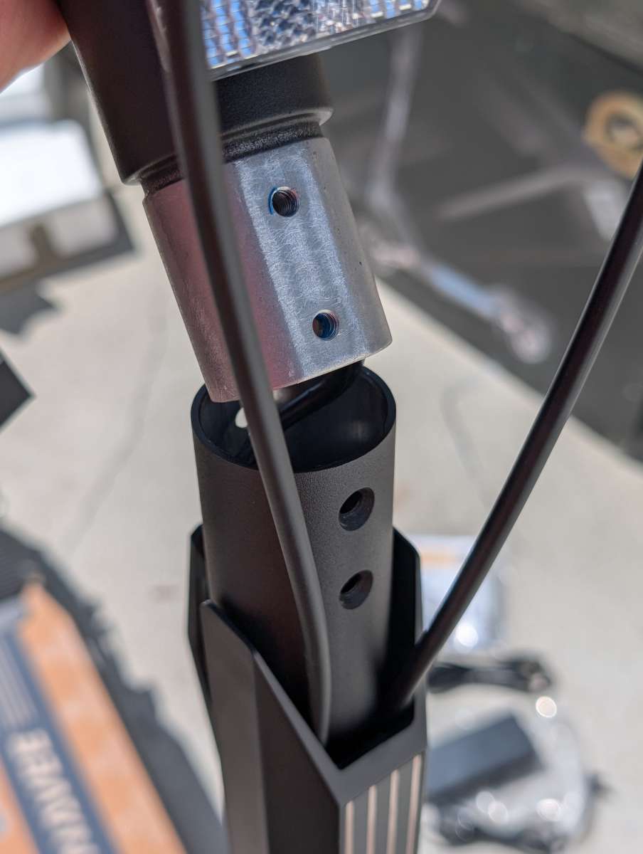 Naveetech ST3 Pro Electric Scooter 9