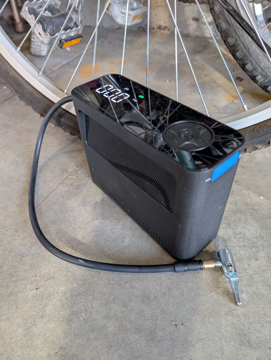 STRAUTO Universal Inflator 1
