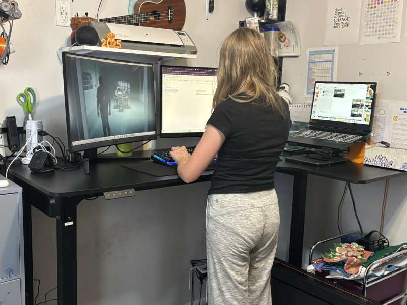 ohwill Lshapedelectricstandingdesk 2