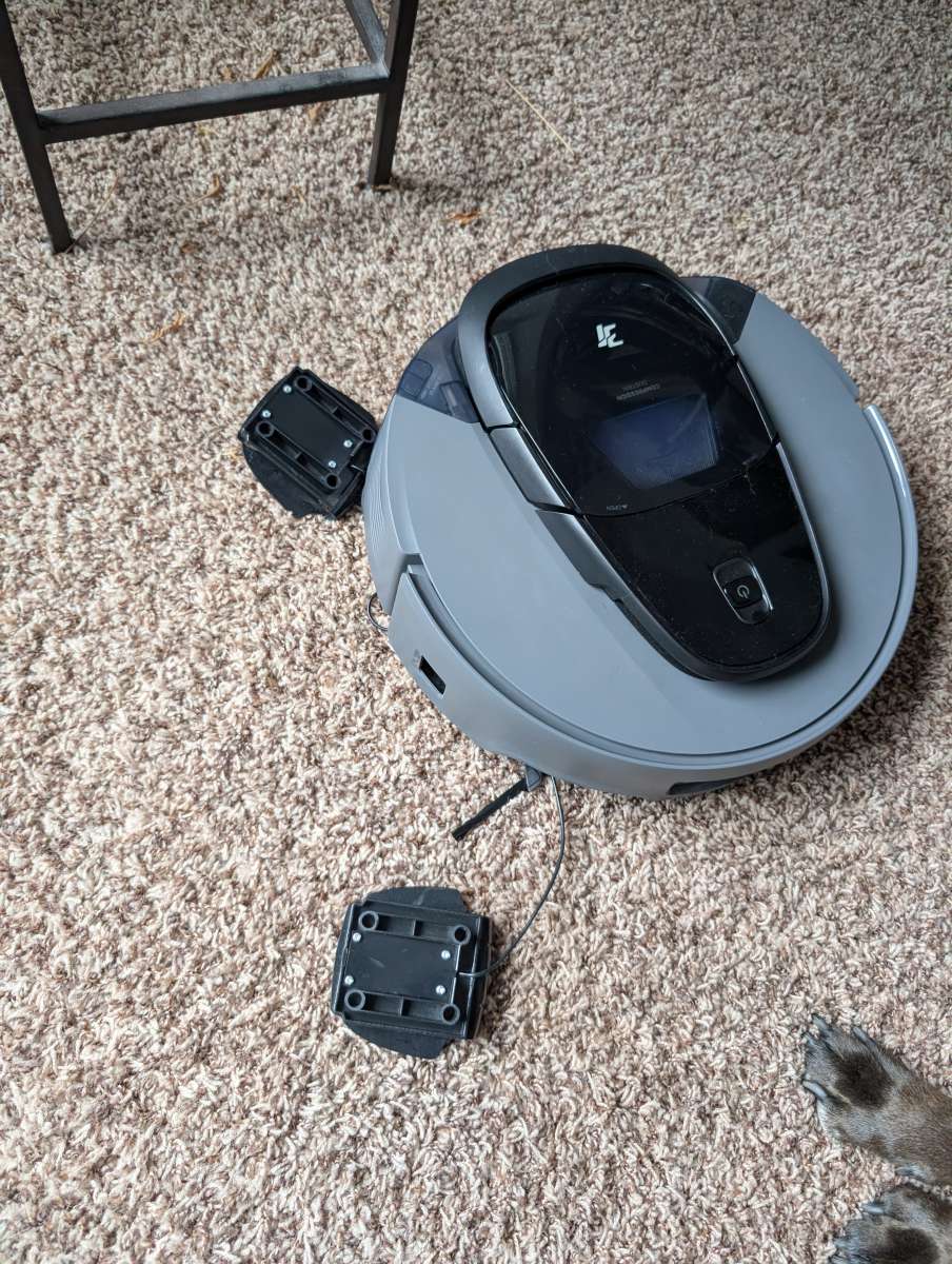 3i G10 Robot Vacuum 12